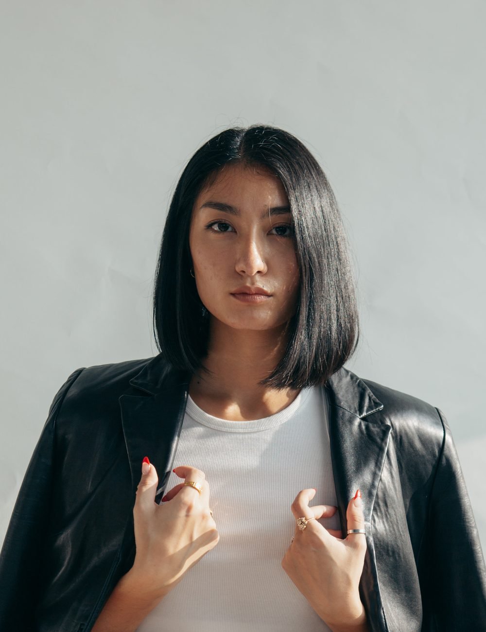 Look 04 — cropped leather jacket